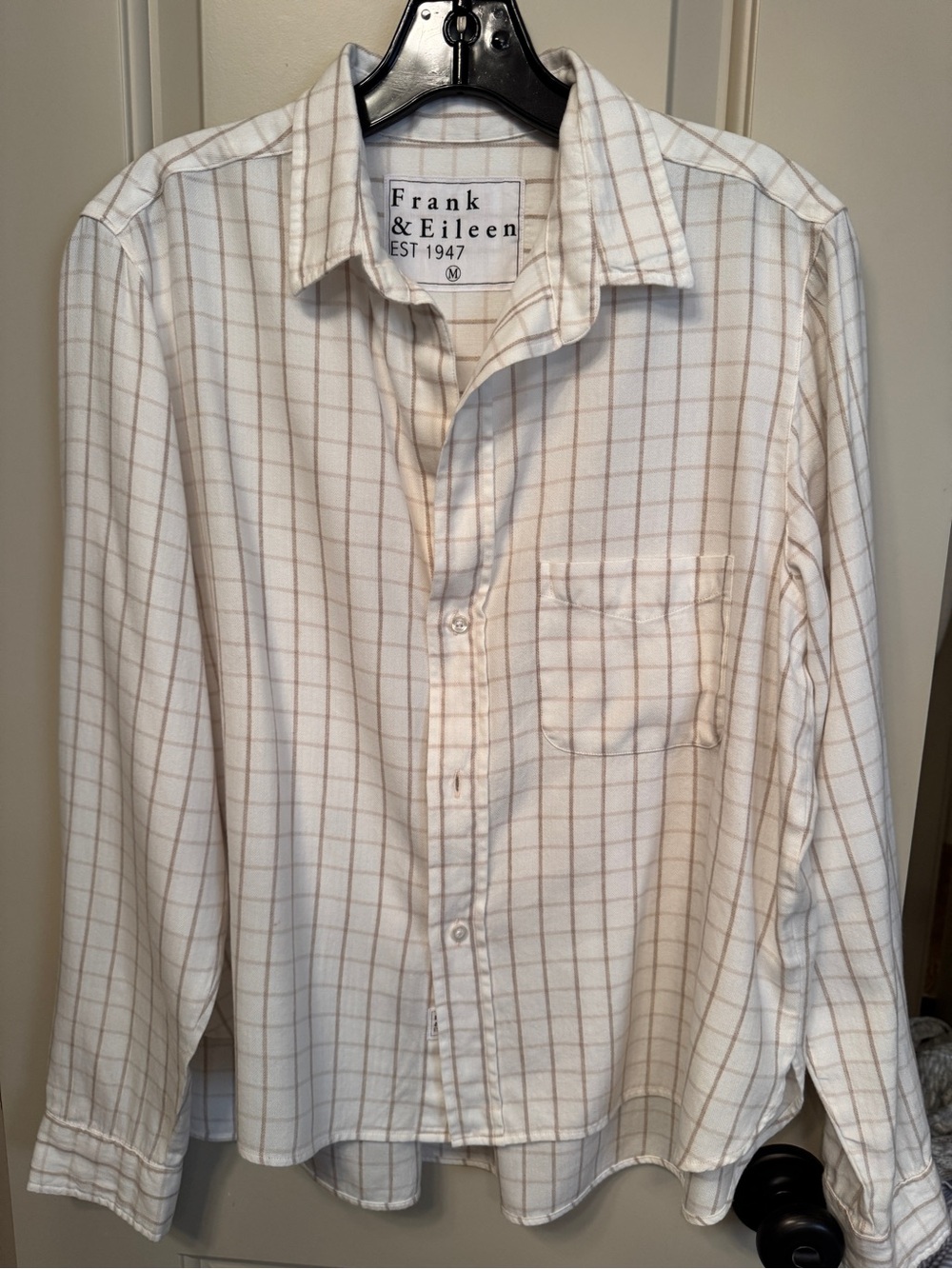 Frank & Eileen women’s Silvio Cream and Tan Windowpane Button-Down flannel Shirt